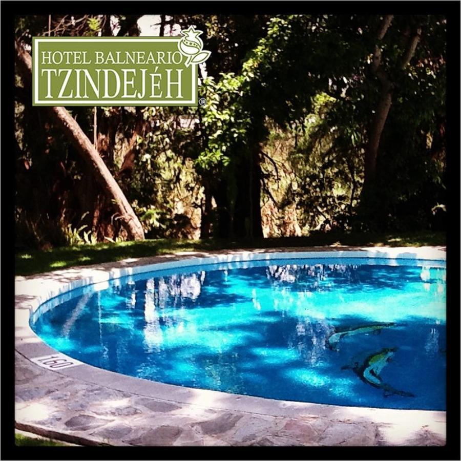 Hotel Balneario Tzindejeh Tasquillo Buitenkant foto